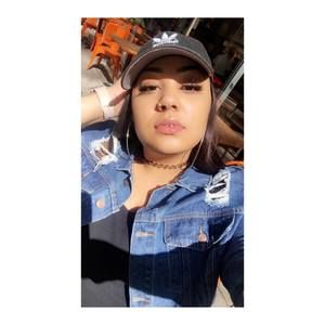 Meet your Posher, Lexi